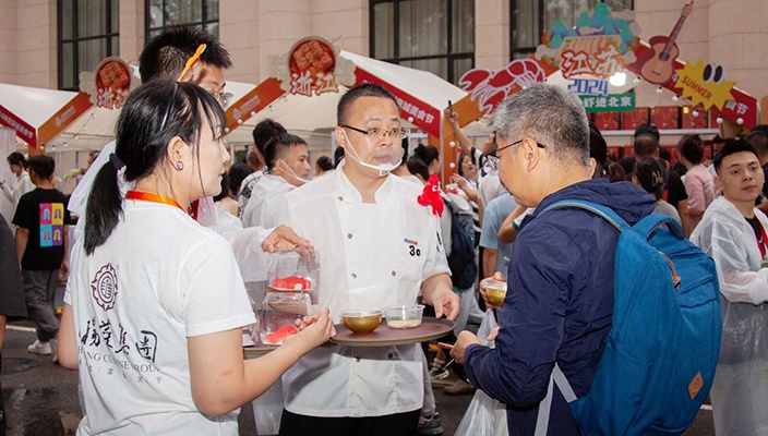 以食為媒，淮揚(yáng)菜品鑒堂受邀參展“北京國(guó)際美食薈”